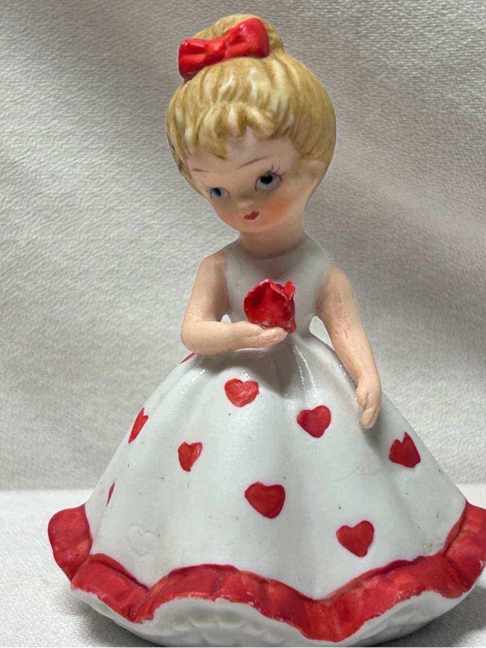 Vtg LEFTON Bisque Porcelain VALENTINE Girl Figurine - Picture 10 of 12